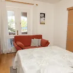 Sea Line - Two Bedroom With Terrace And Sea View Lägenhet