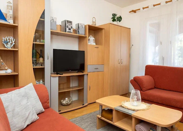 Sea Line - Two Bedroom With Terrace And Sea View Prigradica