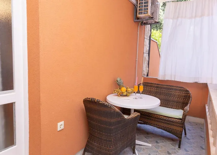 Sea Line - Two Bedroom With Terrace And Sea View * Prigradica