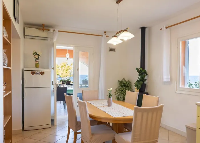 Sea Line - Two Bedroom With Terrace And Sea View