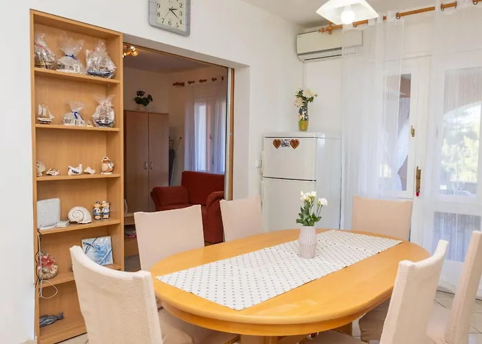 Sea Line - Two Bedroom With Terrace And Sea View * Prigradica