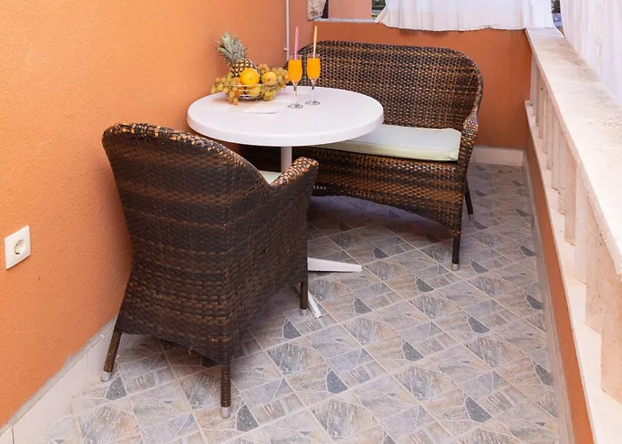 Sea Line - Two Bedroom With Terrace And Sea View * Prigradica