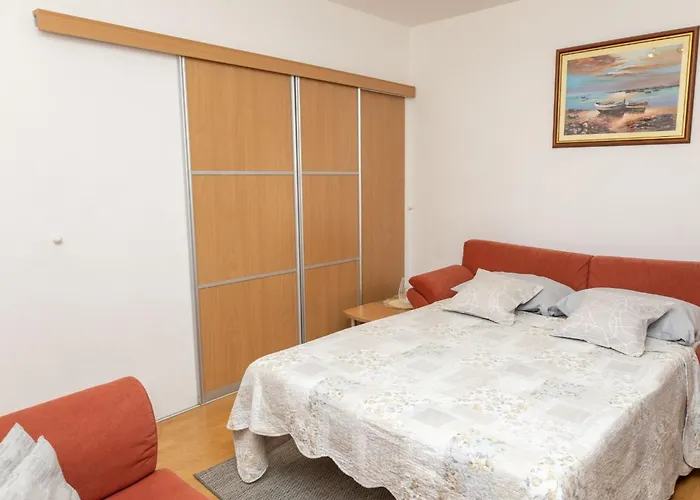 Sea Line - Two Bedroom With Terrace And Sea View *
