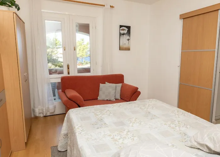 Sea Line - Two Bedroom With Terrace And Sea View Apartment