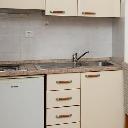 Sea Line - Two Bedroom With Terrace And Sea View *