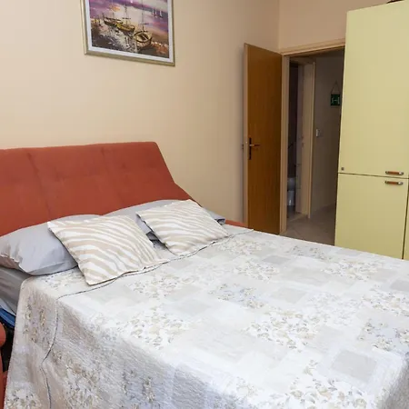 Apartmán Sea Line - Two Bedroom With Terrace And Sea View