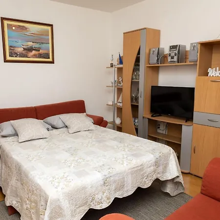 Sea Line - Two Bedroom With Terrace And Sea View * Prigradica