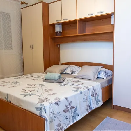 Apartmán Sea Line - Two Bedroom With Terrace And Sea View Prigradica