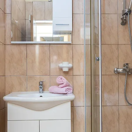 Sea Line - Two Bedroom With Terrace And Sea View Apartmán Prigradica