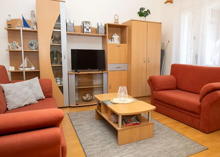 Sea Line - Two Bedroom With Terrace And Sea View *